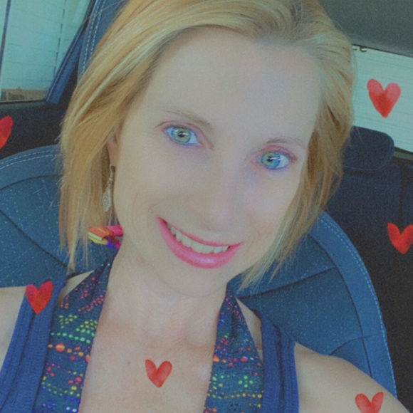 Meet your Posher, Doryanna - Picture 1 of 1